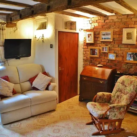Church Villa B&B-2